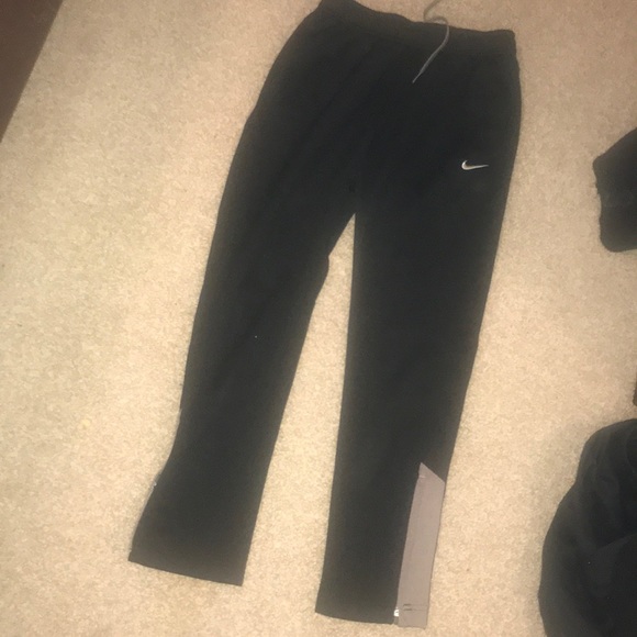 Nike Other - Kids medium Nike pants•